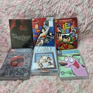 6 different collections, complete, new, never open.